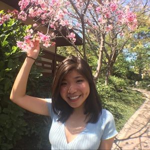 Meet your Posher, Dana